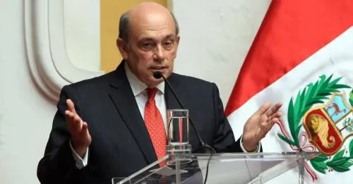 Perú dio 15 días a diplomáticos de Maduro para abandonar Lima