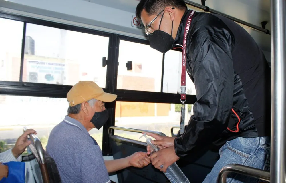 Implementa SMT acciones de protección a la salud en 141 unidades del transporte público