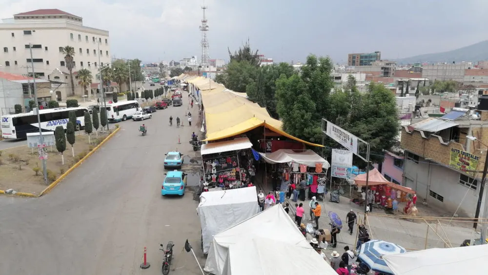 Establecidos los horarios para temporada decembrina en el tianguis de Texmelucan