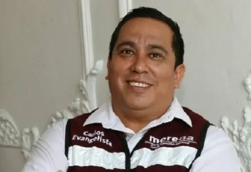 Con un estilo golpista, delegado de Morena desconoce a dirigentes y se apropia de prerrogativas