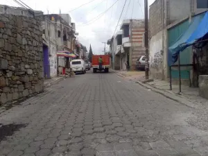 Habitantes de Canoa exigen ampliaciones de calles a Rivera
