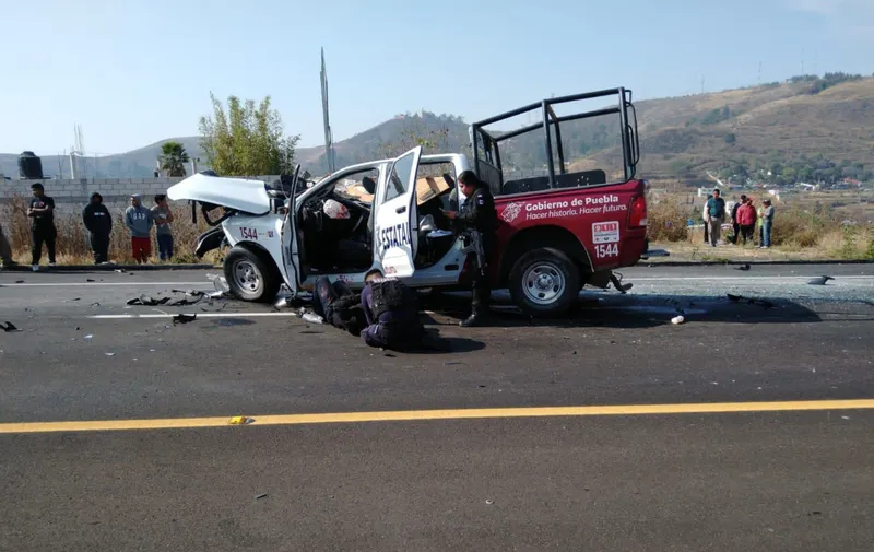 choca patrulla carretera Atlixco