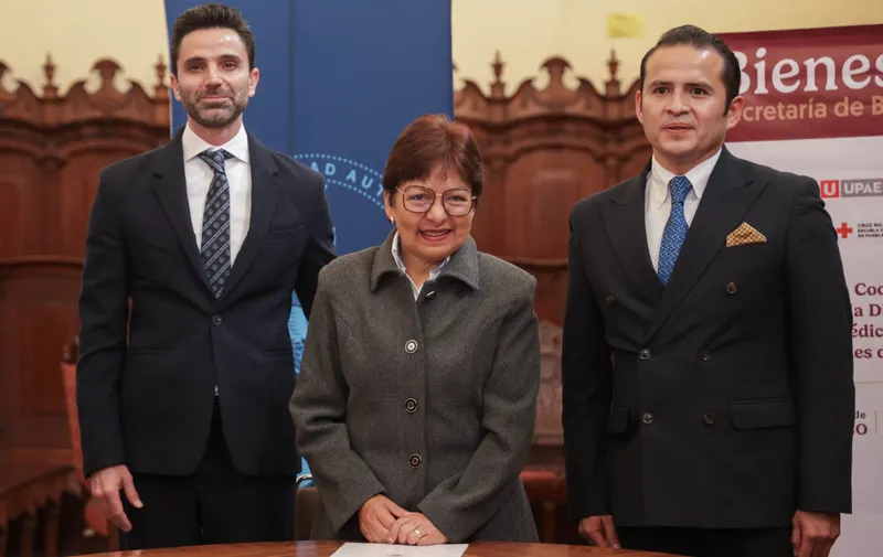 BUAP y Secretaría de Bienestar firman convenio para llevar atención médica a comunidades vulnerables de Puebla