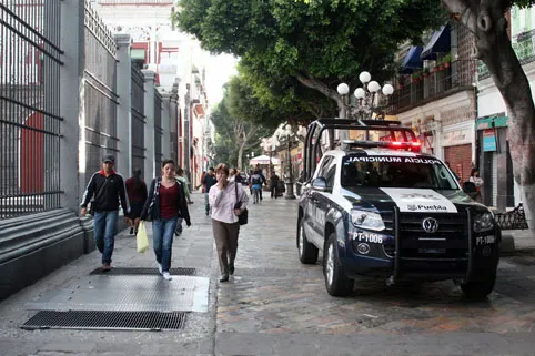 No hay espacio para los ambulantes en el centro: Rivera Pérez