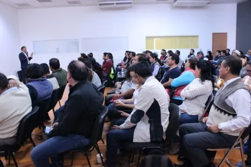 Fortalece la Secretaría de Economía permanencia de empresas