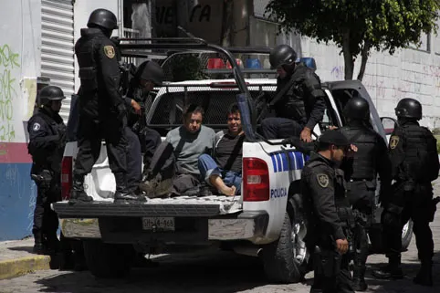 Sorpresivo operativo en Romero Vargas; van seis detenidos