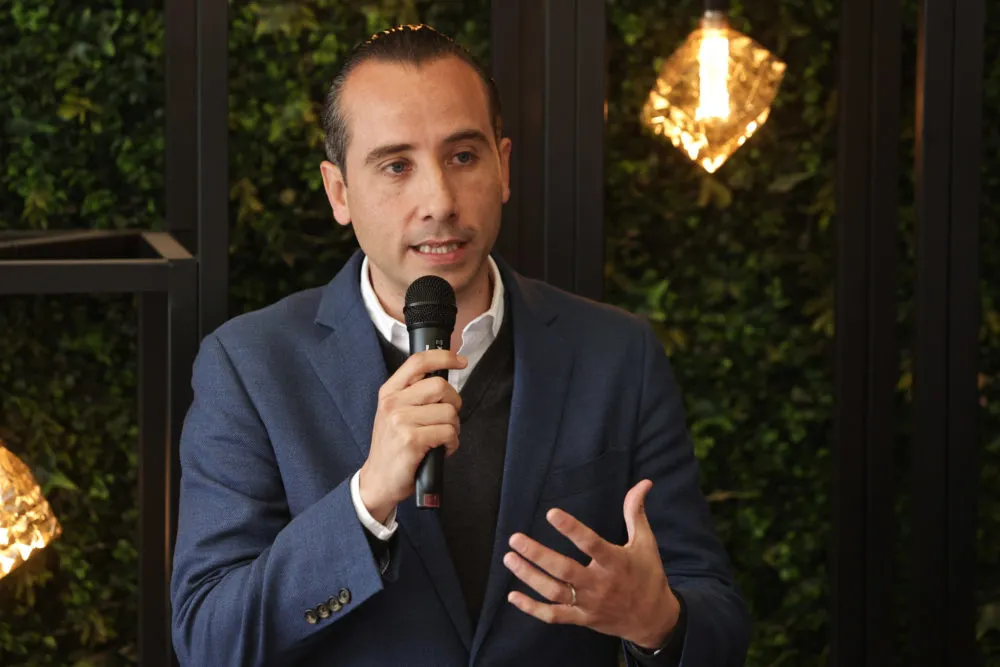 Mario Riestra