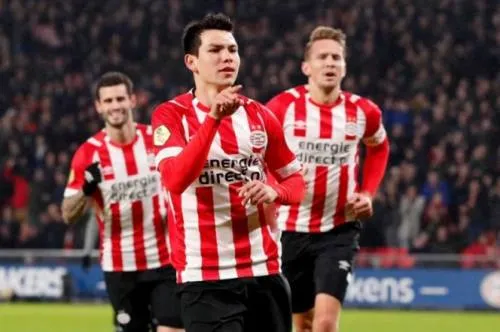 ‘Chucky’ Lozano se luce con doblete y da triunfo al PSV