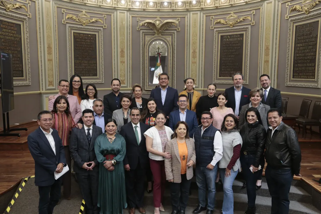 Las y los integrantes de la LXII Legislatura
