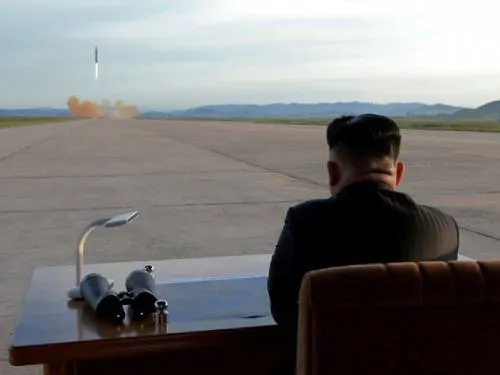 Corea del Sur revela que Norcorea prepara una prueba de misil