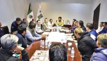 Con diálogo, fortalece SEGOB gobernabilidad en Puebla