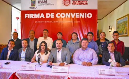 VIDEO: Texmelucan firma convenio de colaboración interinstitucional para el migrante poblano
