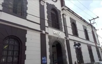 Escapa de su casa porque le quemaban las manos en un comal; DIF procederá contra el responsable