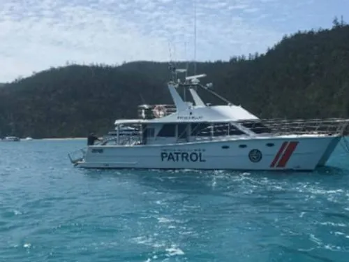 Muere hombre tras brutal ataque de tiburón en Australia