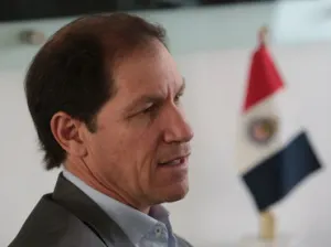 Chivas oficializa salida de Jaime Ordiales