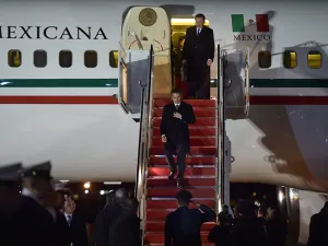 Peña Nieto arriba a Estados Unidos para visita de Estado