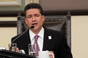 El regreso de Luis Maldonado a la SGG depende del gobernador: Cruz