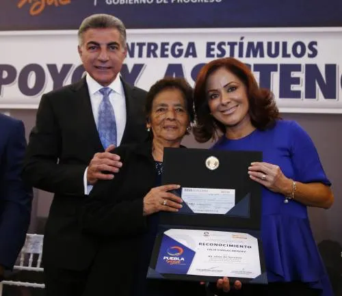 Anuncia Tony Gali recategorización de plazas en el sector educativo