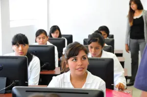 Lanza BUAP convocatoria para otorgar 6,200 becas institucionales