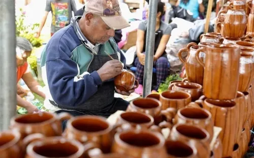 Piden apoyos para artesanos
