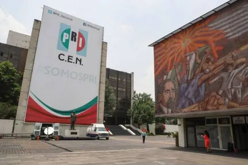 PRI puede perder registro en 13 entidades en 2021