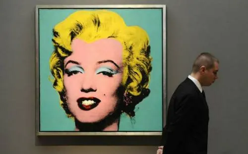 A subasta en México, imagen de Marilyn Monroe firmada por Andy Warhol