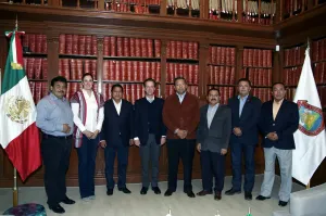 Luis Banck se reunió con la Secretaria de Educación Pública Estatal y dirigentes del SNTE
