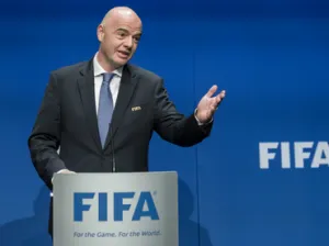 Mundial de 48 equipos desarrollará al futbol: Infantino