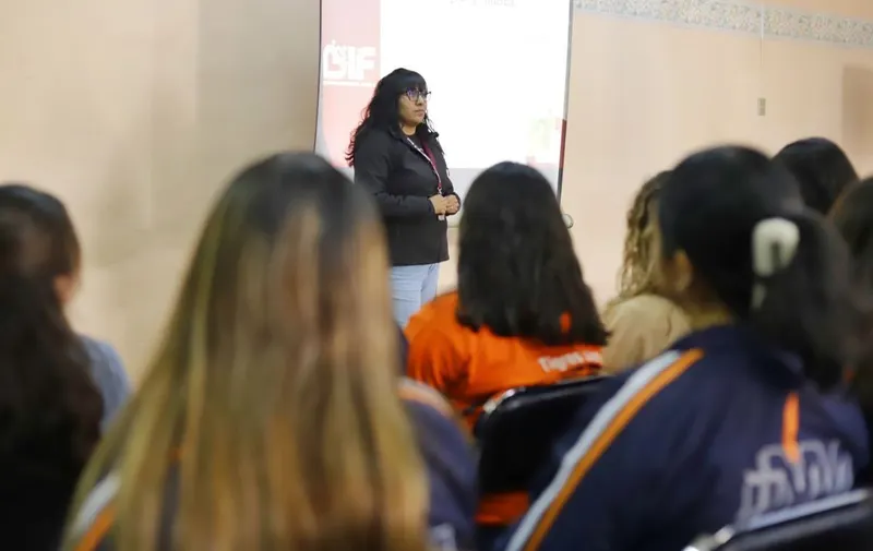 smdif-pue-platica-inteligencia-emocional