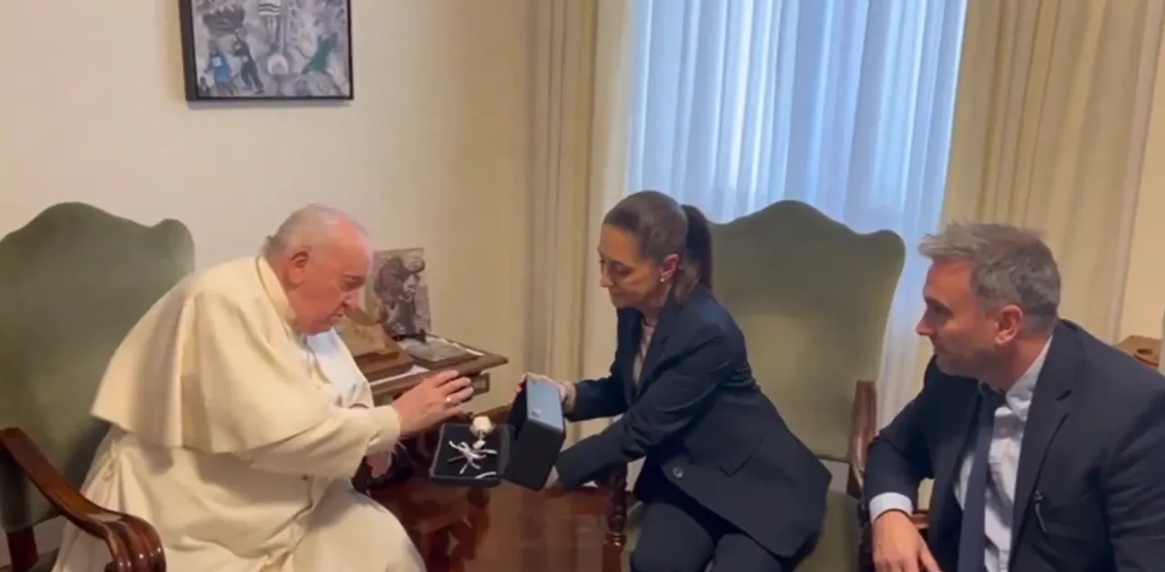 Sheinbaum - Y - EL - Papa - Francisco