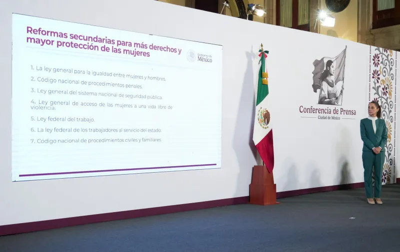 Claudia Sheinbaum presenta reformas constitucionales para proteger y ampliar los derechos de las mujeres 