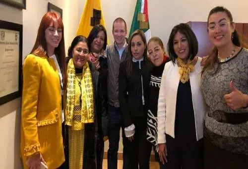 La Tragicómica Telenovela de los Perredistas en Puebla