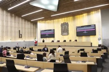 Congreso aprueba dictámenes para promover la paridad de género en cuerpos policiales y reforzar seguridad en centros de rehabilitación