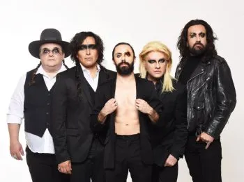 Se roban tráiler con equipo de sonido de Moderatto ; se presenta hoy en la Feria de Puebla