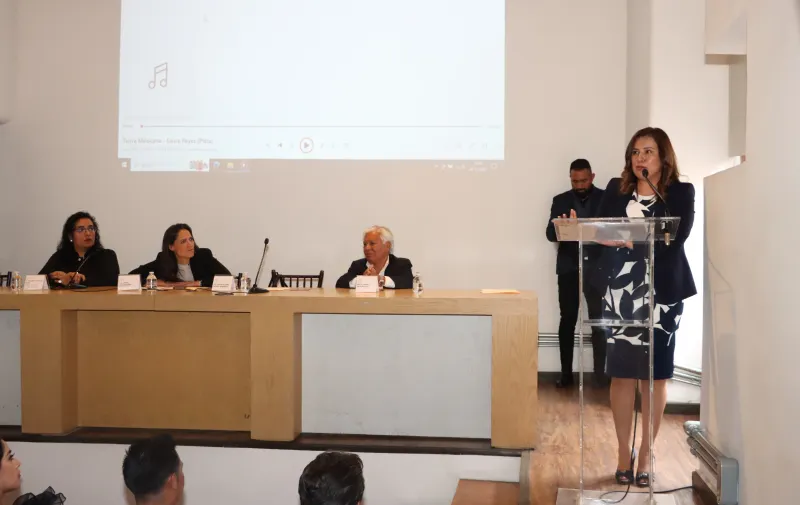 laura-zapata-martinez