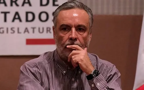 INE da revés a Ramírez Cuéllar sobre encuesta espejo para la dirigencia de Morena