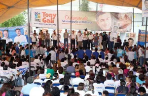 No despega campaña de Tony Gali y prende focos amarillos