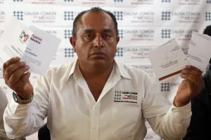 Desbandada de priistas, por malas prácticas de sus líderes