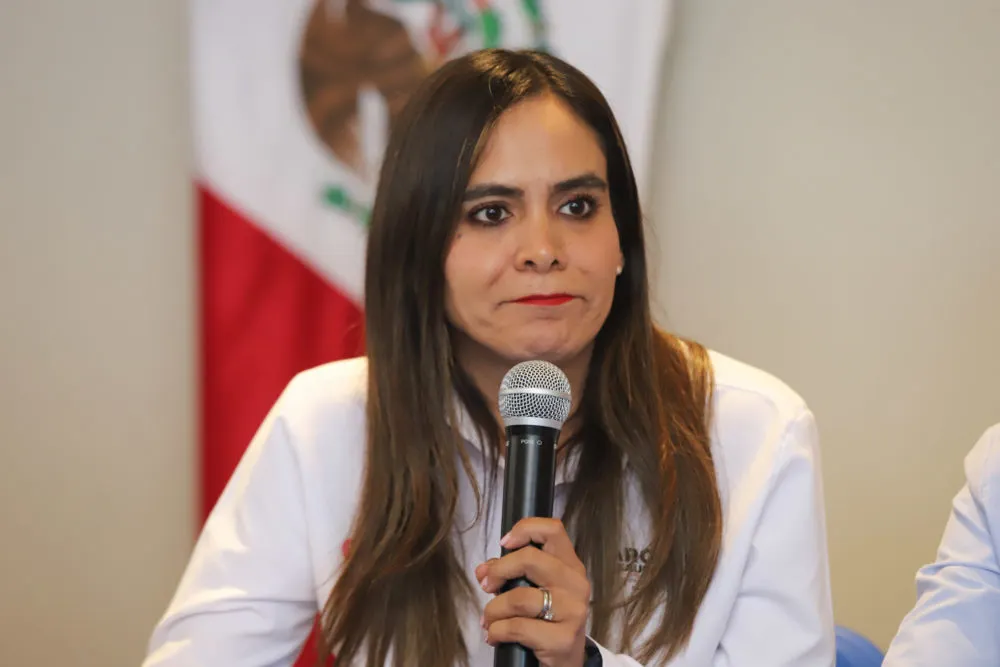 PAN exhibe a servidores de la nación ofreciendo programas sociales a nombre de Antonio López y Zataráin Leal