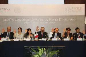 Aprueban la junta directiva del ISSSTE acuerdo para la observancia del Pacto por México