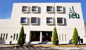 Se suma Universidad IEU al Reciclón Universitario