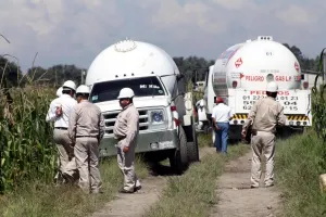 Acumula Acajete 25 tomas clandestinas y 10 detenciones de involucrados