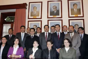 Alfonso Esparza efectúa cambios en la BUAP