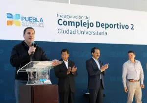 RMV y Esparza inauguran Complejo Deportivo; estado refrenda compromiso con la BUAP