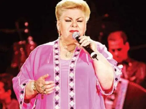 Más allá de Paquita; una historia de decisión