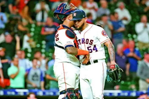Roberto Osuna llegó a 150 salvamentos en Grandes Ligas