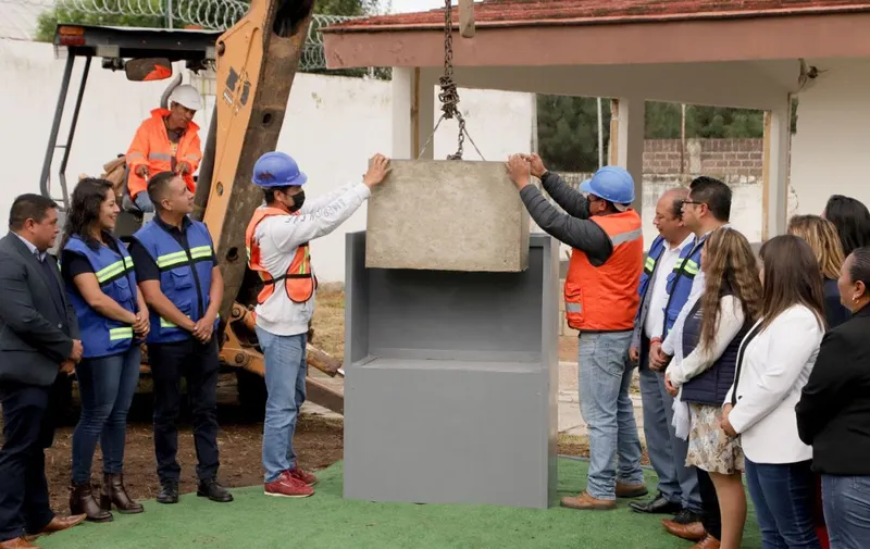 Colocan primera piedra de subcomisaria