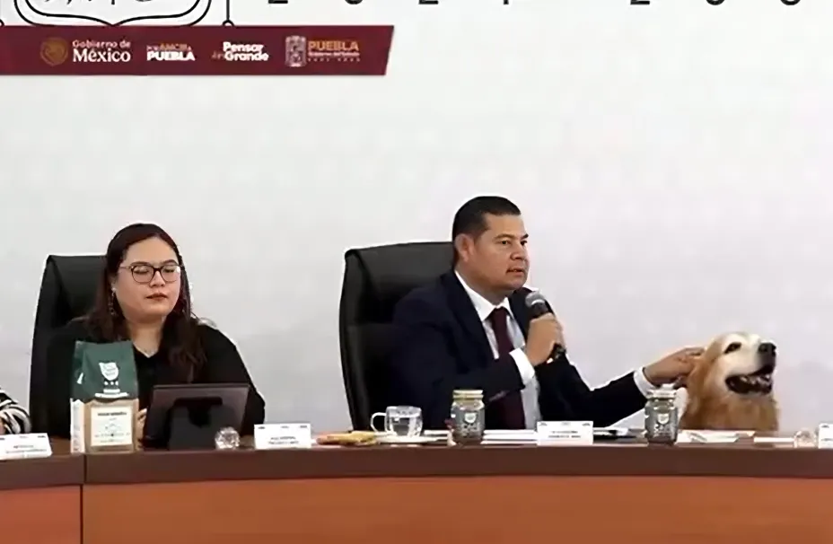 Gob Pue Conferencia Armenta