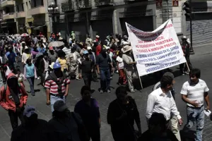 ADN y grupos sociales se manifiestan contra reformas de EPN