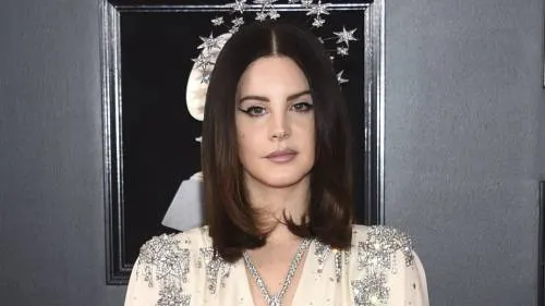 Detienen a hombre que amenazó con secuestro a Lana del Rey